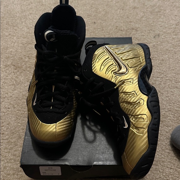 Nike Black and Gold foamposites - Picture 1 of 8